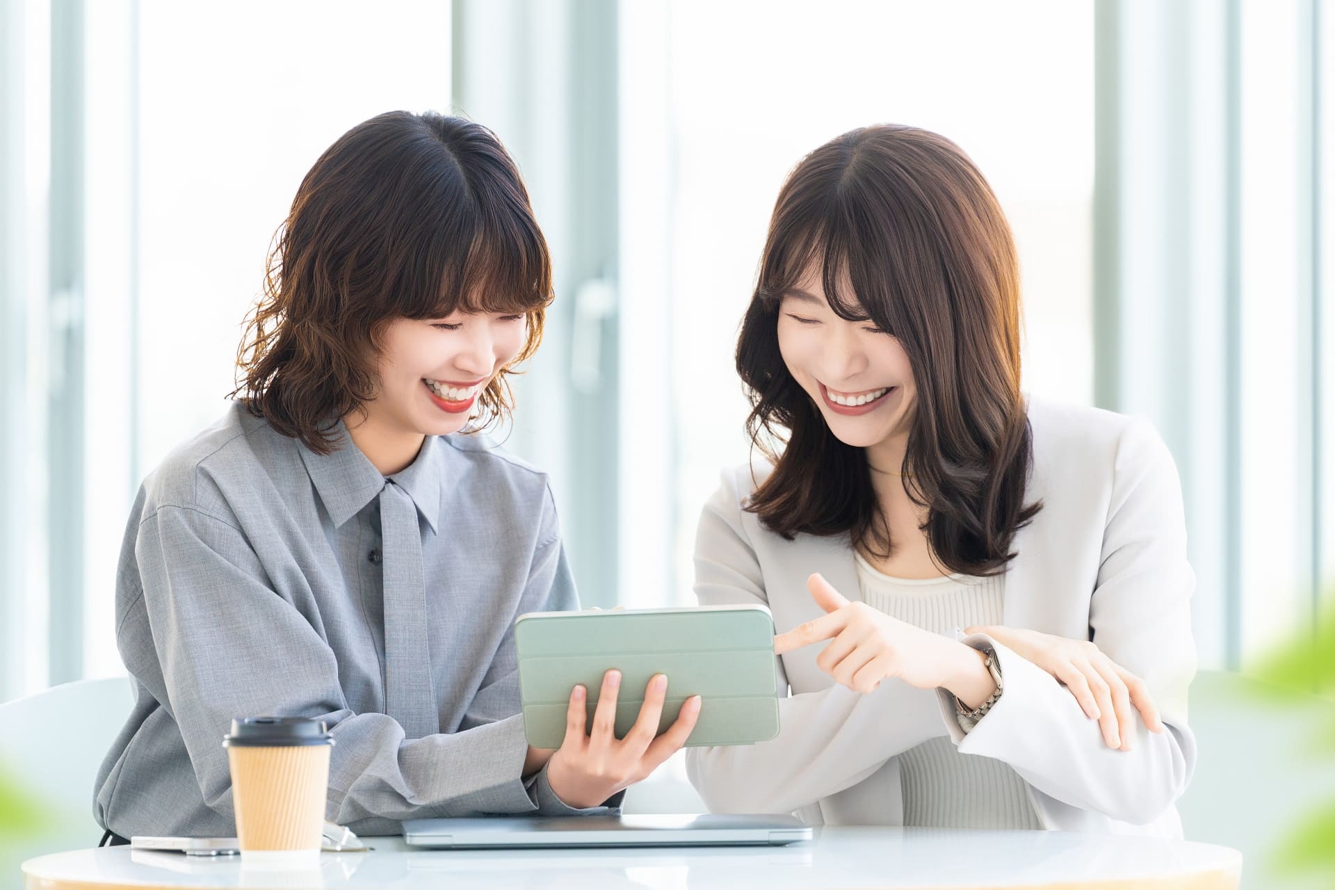 ストレスを溜め込まない！日記と会話で心を整える3つの習慣術